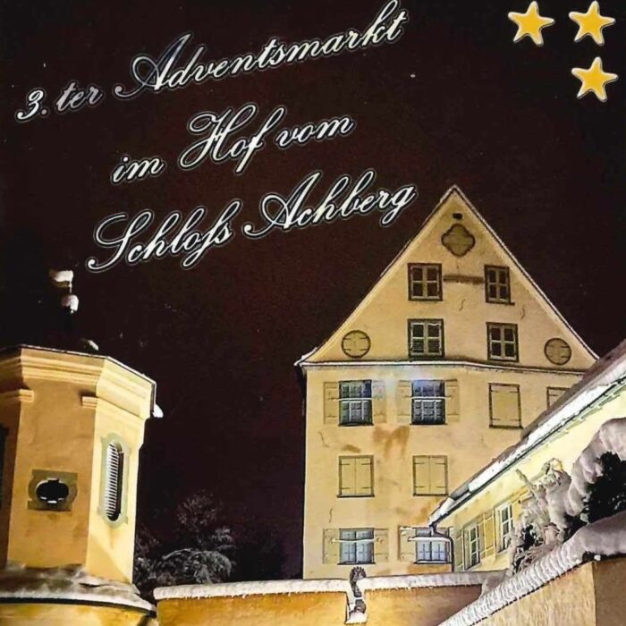 Adventmarkt im Schlosshof