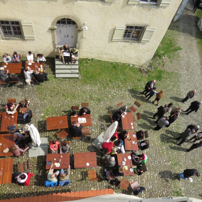 Schloss Achberg, Innenhof im Früjahr | Foto Lisa Schmidt